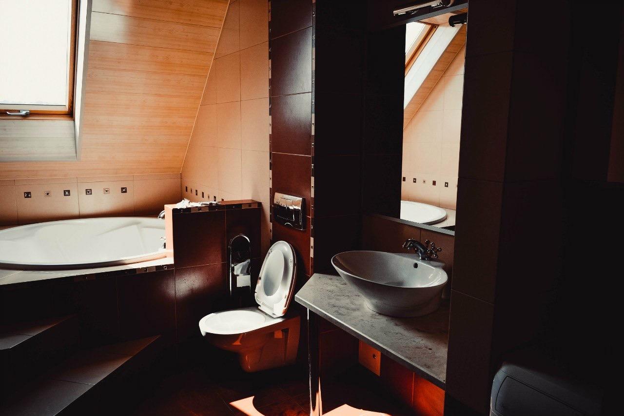 Tri Dorogi Hotel Lwów Zewnętrze zdjęcie